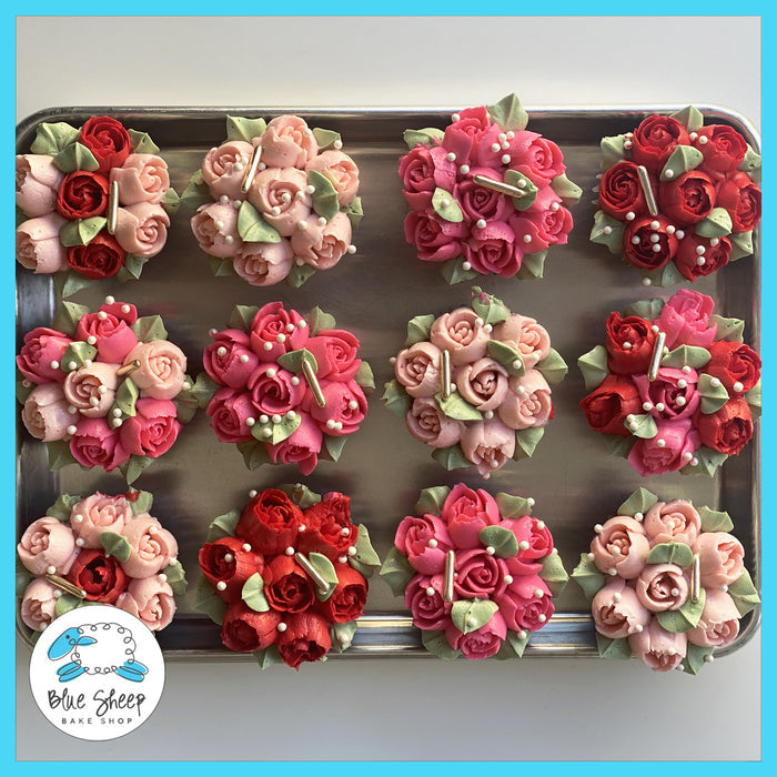 12 rosebud buttercream cupcake
