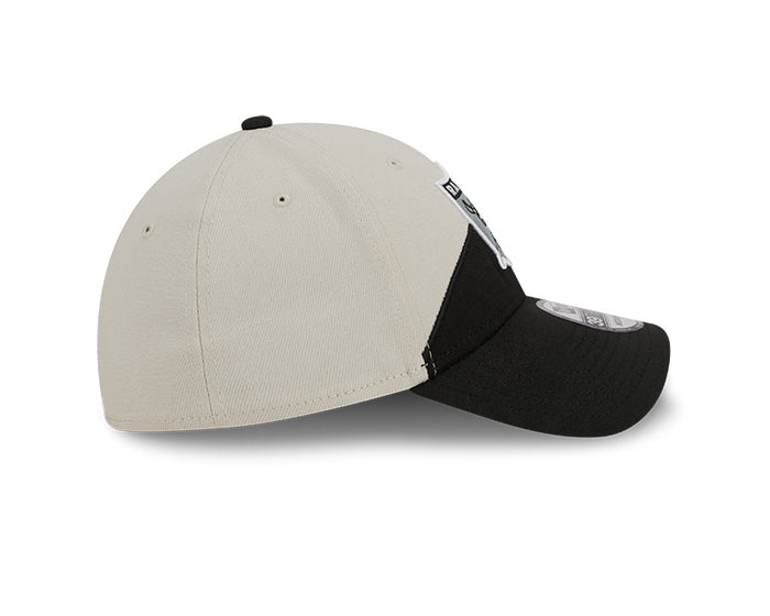 Las Vegas Raiders New Era 2023 Historic Sideline 39THIRTY Flex Hat - Cream/Black