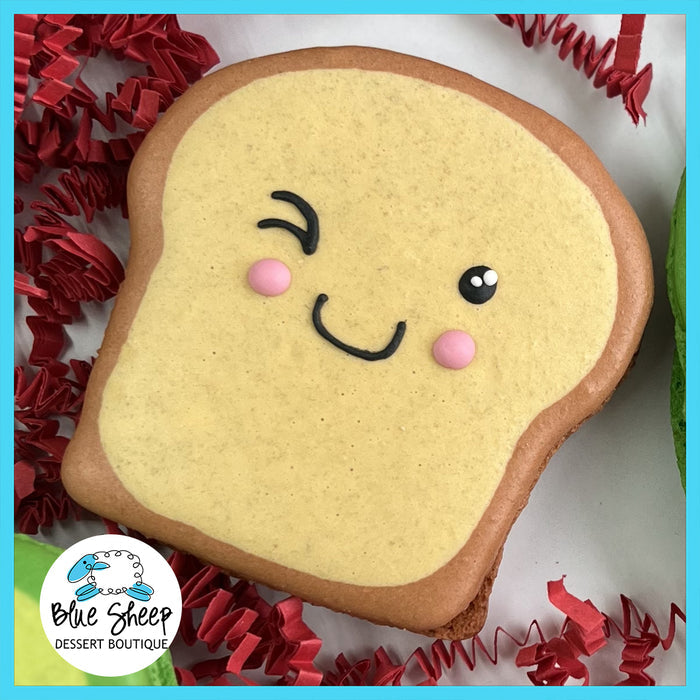 toast french macaron