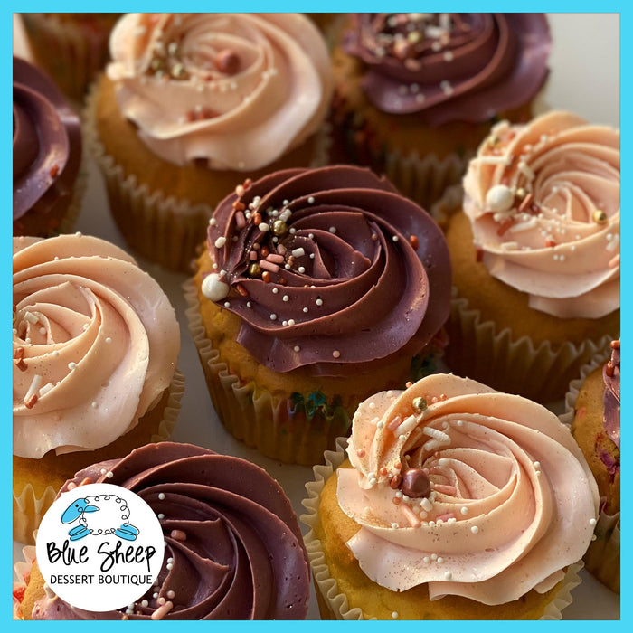 12 custom rosette cupcakes with filling