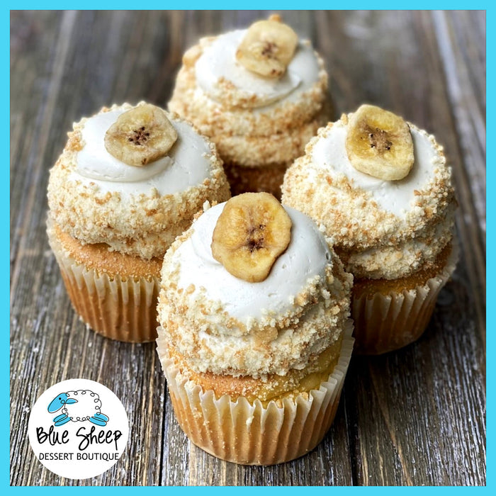 banana pudding cupcake - stuffed