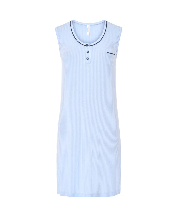 Camisón corto sin mangas canalé celeste  cuello redondo con botones y vivo