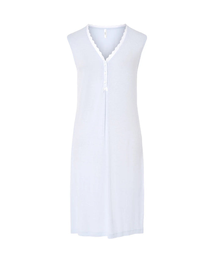 Camisón lencero corto celeste sin mangas con cuello pico abotonado con puntilla y lacito decorativo.