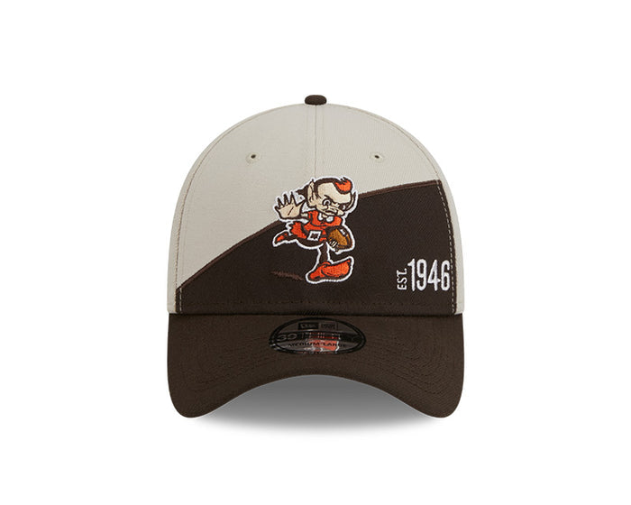 Cleveland Browns New Era 2023 Historic Sideline 39THIRTY Flex Hat - Cream/Brown