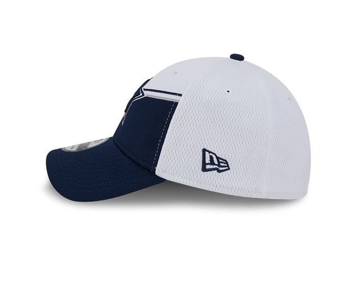 Dallas Cowboys New Era 2023 Sideline 39THIRTY Flex Hat - White/Navy