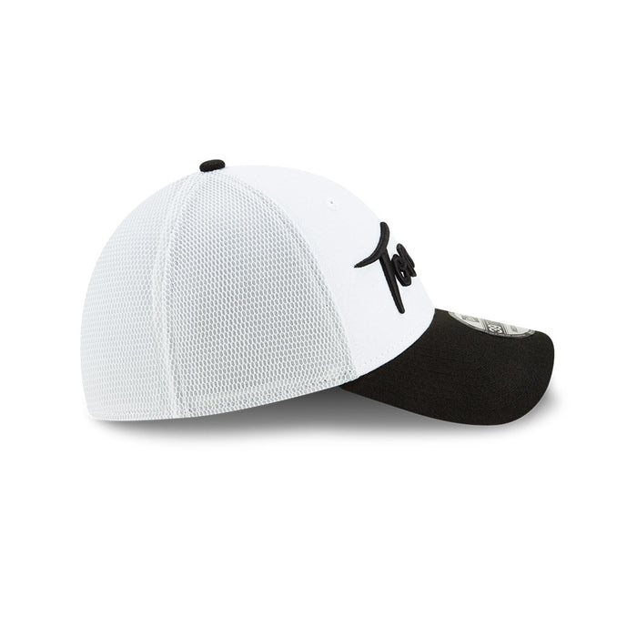 Earned Not Given Toronto Raptors 39Thirty Holiday Edition CS19 White/Black New Era FlexFit
