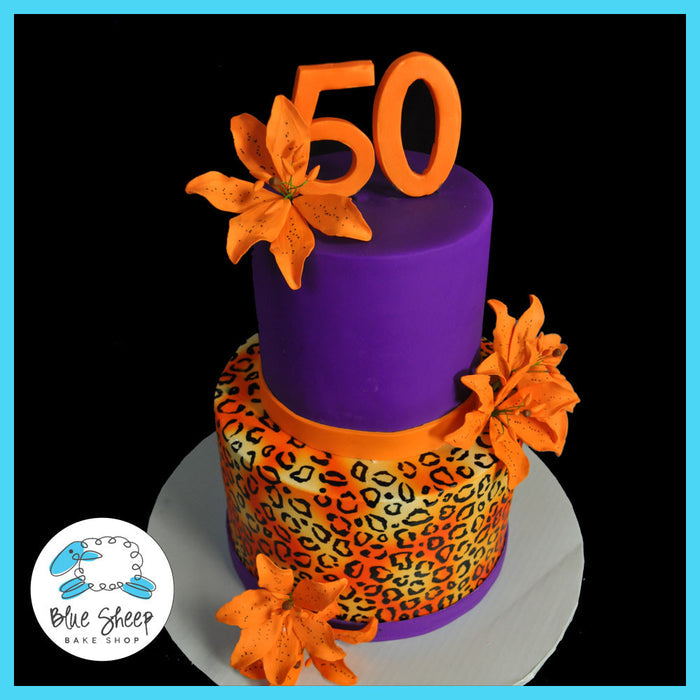 hand painted leopard cake decorating class nj fondant
