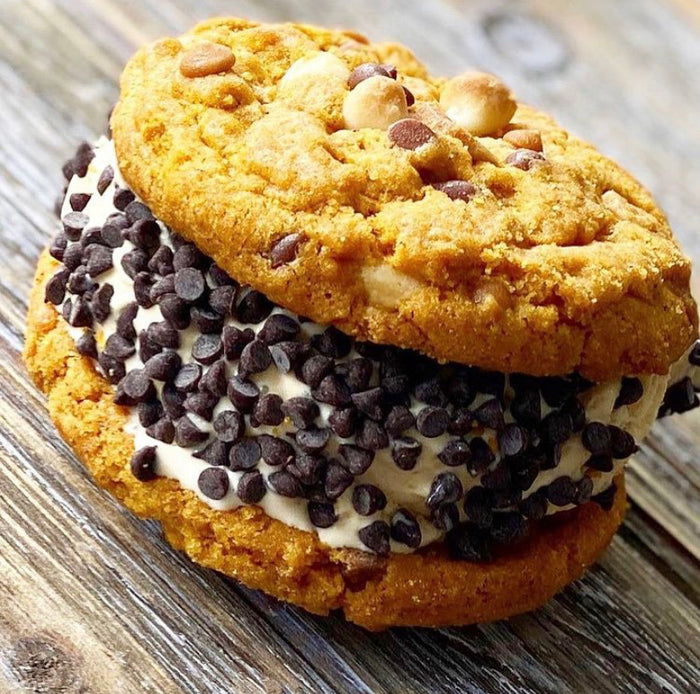 icecream cookie sandwich