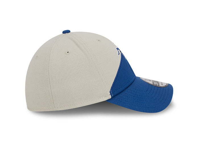 Indianapolis Colts New Era 2023 Historic Sideline 39THIRTY Flex Hat - Cream/Royal