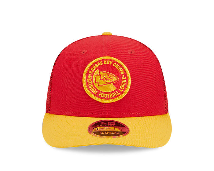 Kansas City Chiefs New Era 2023 Sideline Low Profile 9FIFTY Snapback Hat - Red/Gold