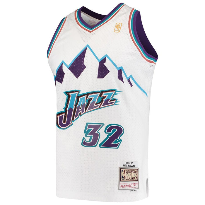 Karl Malone #32 Utah Jazz Mitchell & Ness 1996-97 Hardwood Classic Swingman Jersey - White