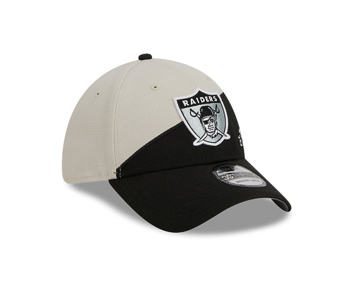Las Vegas Raiders New Era 2023 Historic Sideline 39THIRTY Flex Hat - Cream/Black