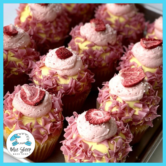 mango strawberry lemonade cupcake - stuffed