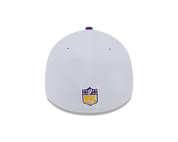 Minnesota Vikings New Era 2023 Sideline 39THIRTY Flex Hat - White/Purple