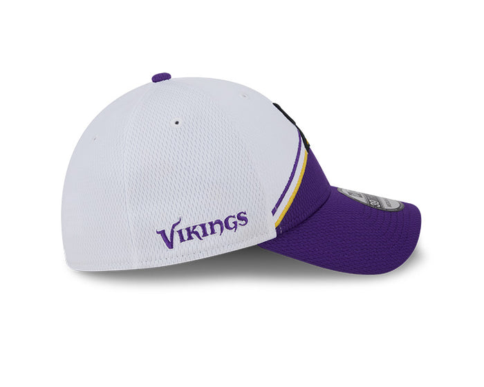 Minnesota Vikings New Era 2023 Sideline 39THIRTY Flex Hat - White/Purple