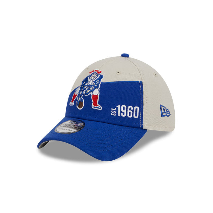 New England Patriots New Era 2023 Historic Sideline 39THIRTY Flex Hat - Cream/Royal