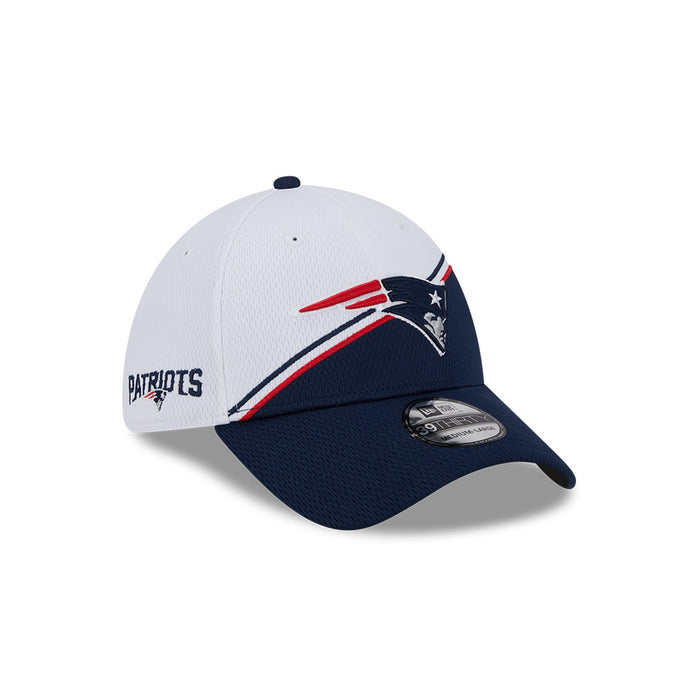 New England Patriots New Era 2023 Sideline 39THIRTY Flex Hat - White/Navy