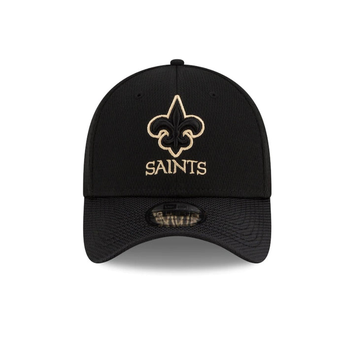 New Orleans Saints 2021 New Era NFL Sideline Road Black 39THIRTY Flex Hat