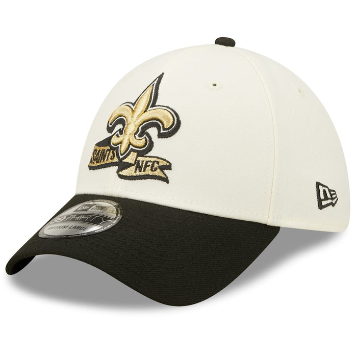New Orleans Saints 2022 Sideline New Era Cream/Black - 39THIRTY 2-Tone Flex Hat