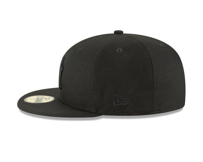 New York Yankees Black on Black 59fifty Fitted Hat