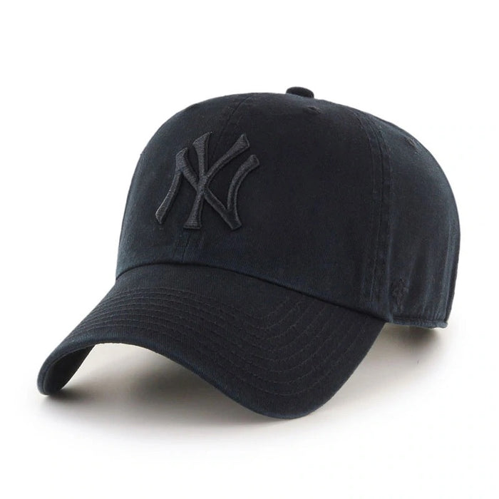 New York Yankees Black on Black Clean Up '47 Brand Adjustable Hat