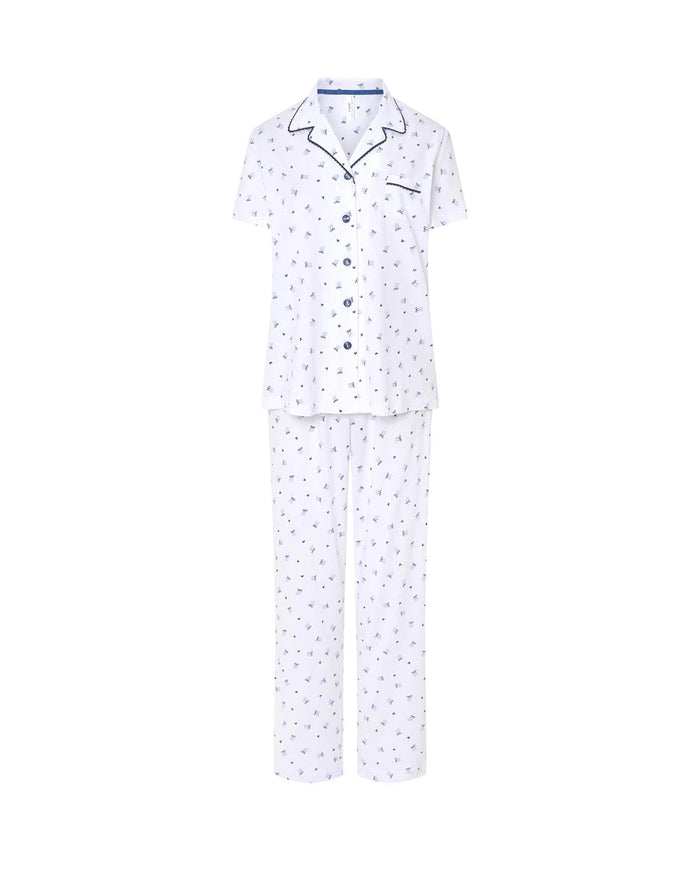 Pijama largo de mujer en punto estampado cerecitas azules. Top manga corta con botones y vivos azul marino.