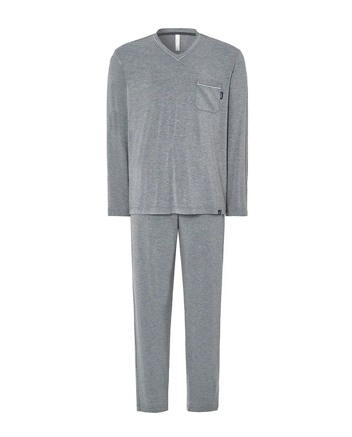 Pijama Lohe de hombre modal gris, suave tejido, escote en pico, manga larga y pantalón largo y bolsillos laterales.