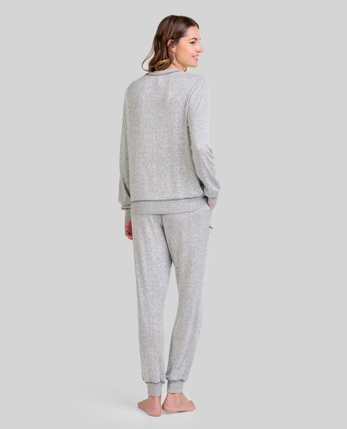 Conjunto pijama invierno gris de mujer con sudadera manga larga y  bordado "dreamy forever" en el pecho y puños elásticos
