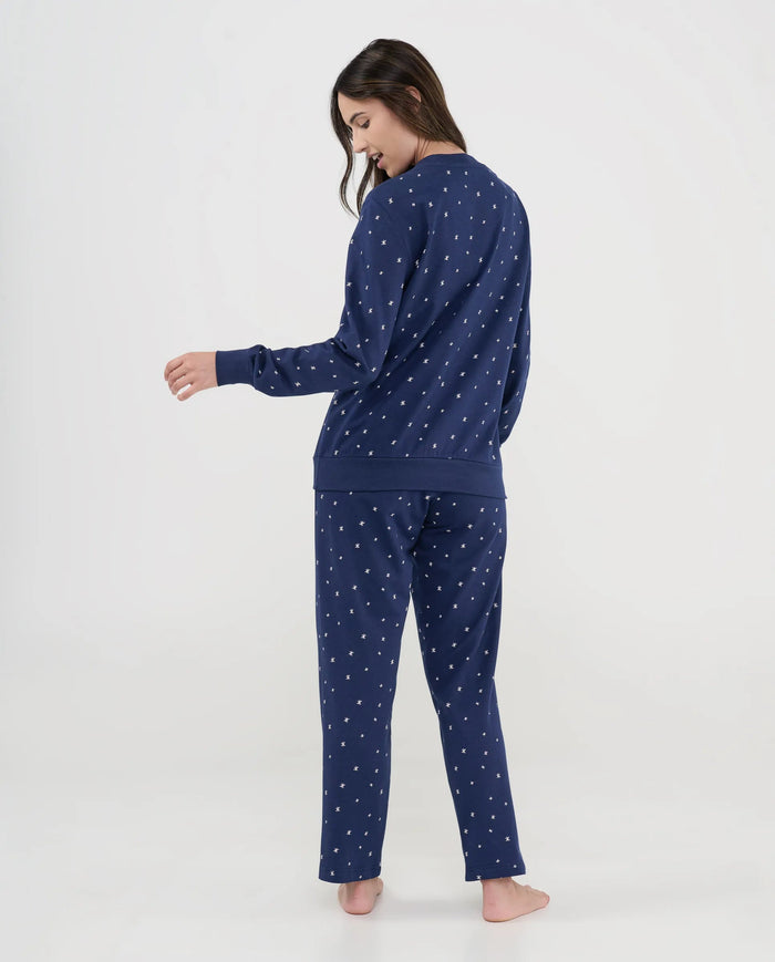 Pijama de mujer invierno azul marino con estrellas, vista trasera, pantalón largo y manga larga