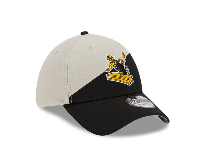 Pittsburgh Steelers New Era 2023 Historic Sideline 39THIRTY Flex Hat - Cream/Black