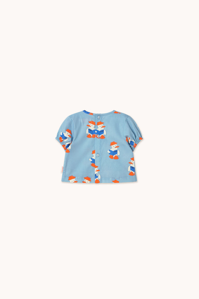 Readers Baby Shirt in Pastel Blue