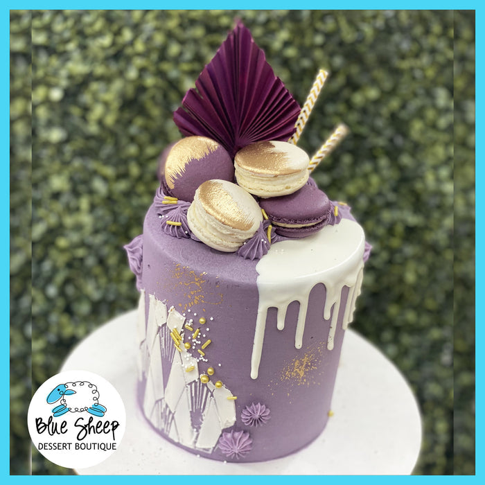 royal plum art deco cake
