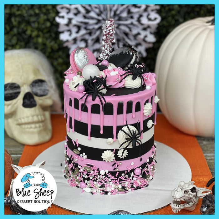spider & sass halloween cake