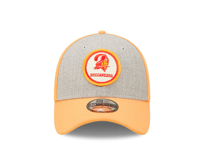 Tampa Bay Buccaneers New Era 2022 Sideline 39THIRTY Historic Flex Hat - Heathered Gray/Orange