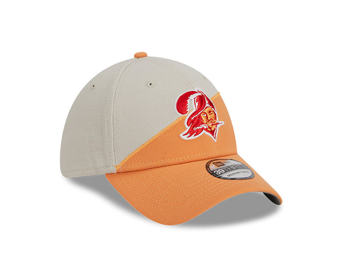 Tampa Bay Buccaneers New Era 2023 Historic Sideline 39THIRTY Flex Hat - Cream/Yellow