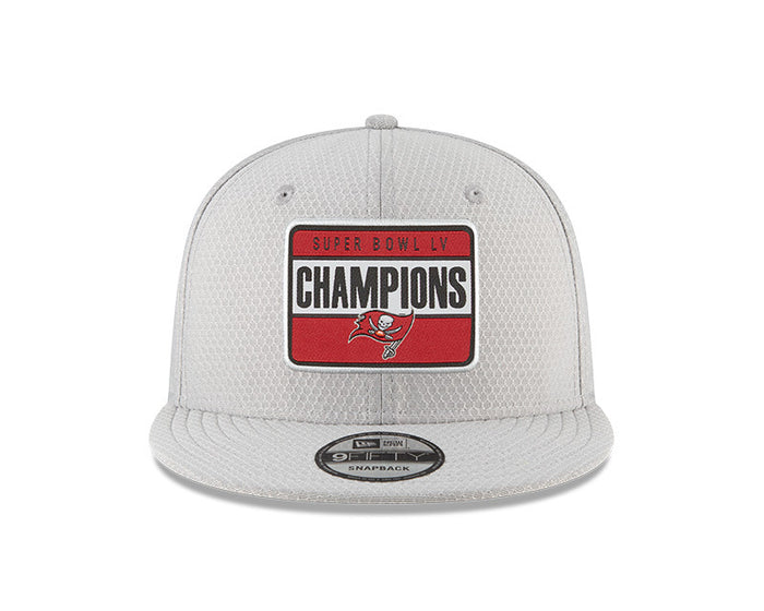 Tampa Bay Buccaneers New Era Gray Super Bowl LV Champions - Parade 9FIFTY Snapback Adjustable Hat