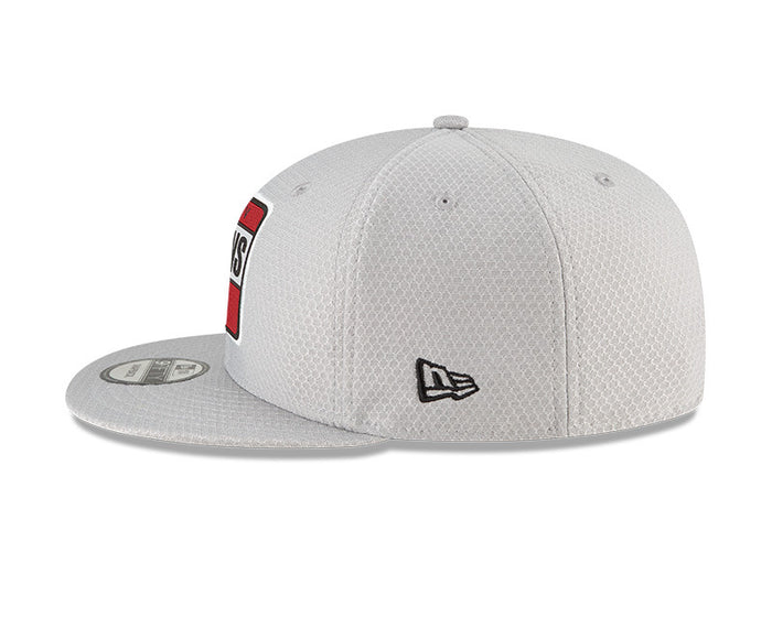 Tampa Bay Buccaneers New Era Gray Super Bowl LV Champions - Parade 9FIFTY Snapback Adjustable Hat