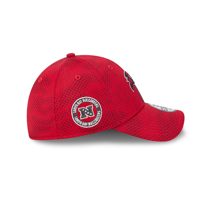 Tampa Buccaneers NFL 2024 Sideline New Era 39 Thirty Flex Hat - Red