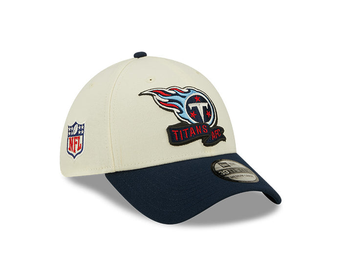 Tennessee Titans 2022 Sideline New Era Cream/Navy - 39THIRTY 2-Tone Flex Hat