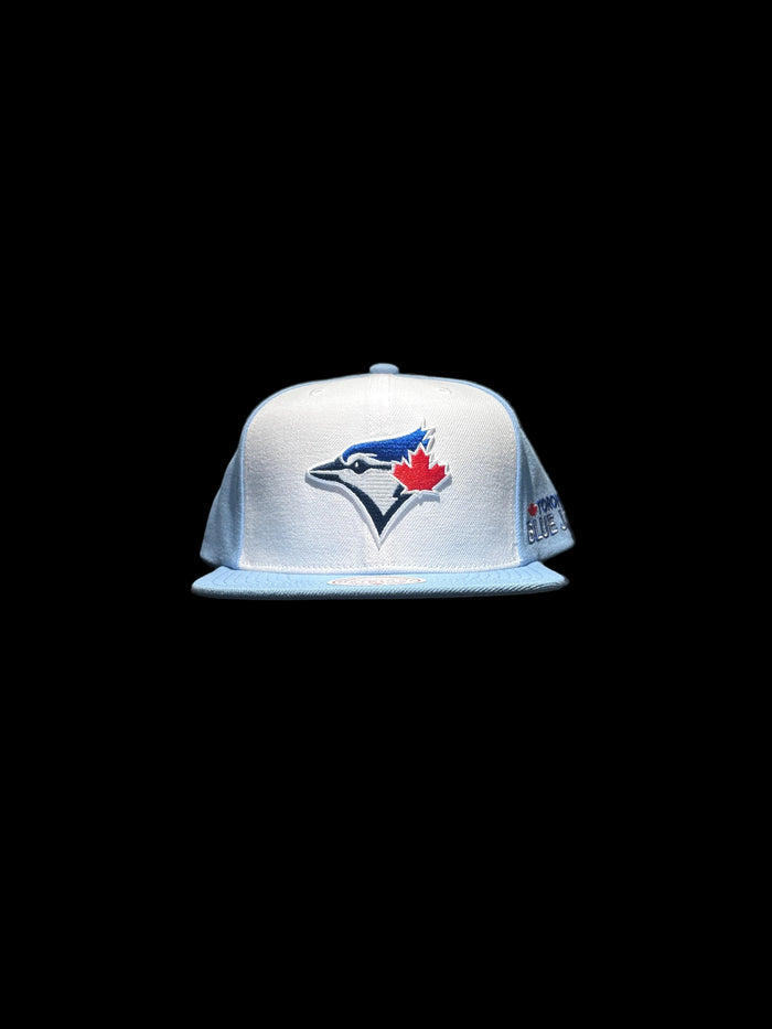 Toronto Blue Jays Mitchell & Ness Two-Tone Legendary Original Fit Snapback Hat - Sky Blue/White