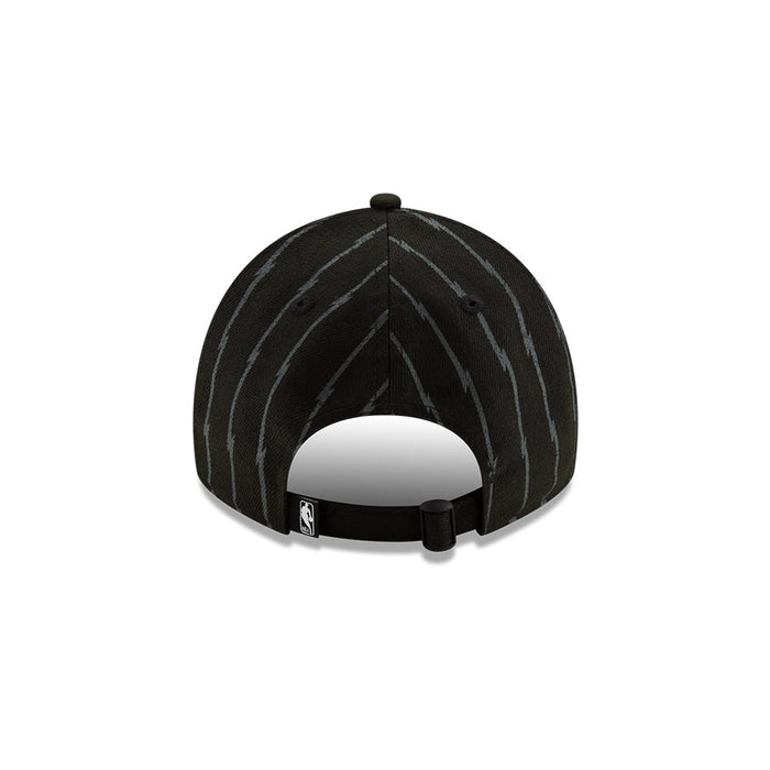 Toronto Raptors Earned Not Given 9Twenty Holiday Edition CS19 Black/Gold New Era Adjustable