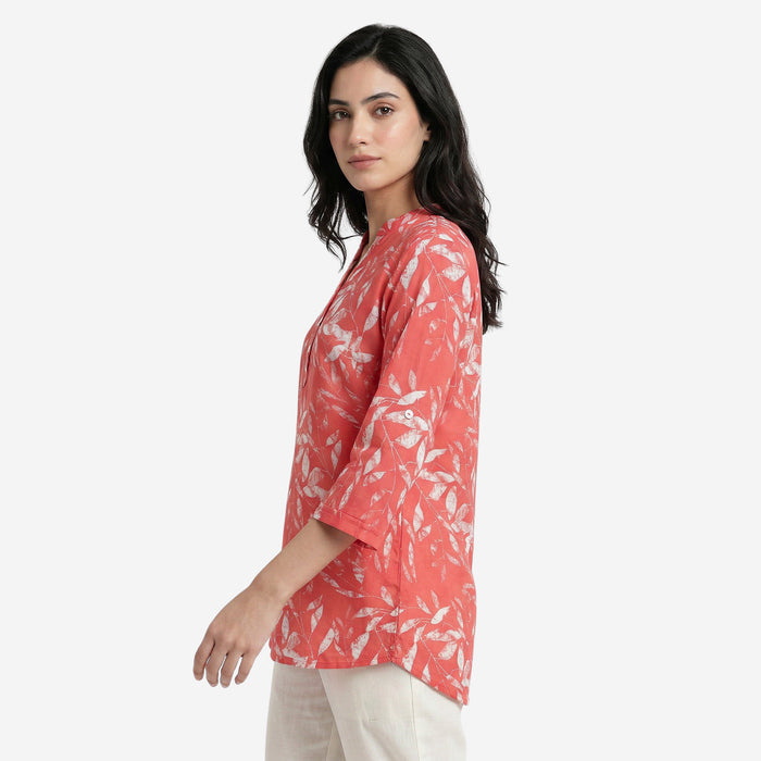Women Floral Printed Short Kurti – Stylish & Comfortable (Dk.Peach)