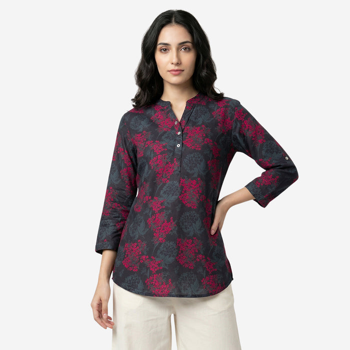 Women Floral Printed Short Kurti – Stylish & Comfortable (Grey)